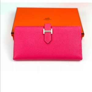 Pre-loved! HERMES Bearn soufflet Bi-fold wallet